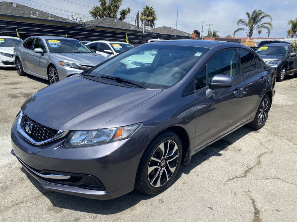 2015 Honda Civic Image 1