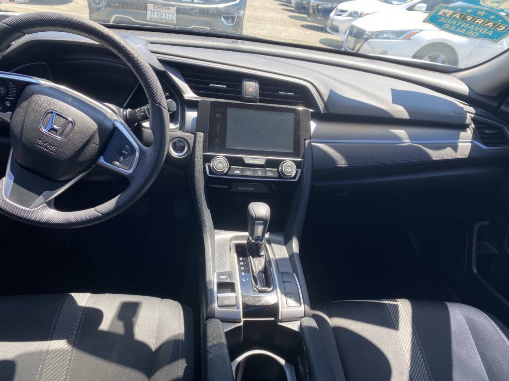2017 Honda Civic Image 3