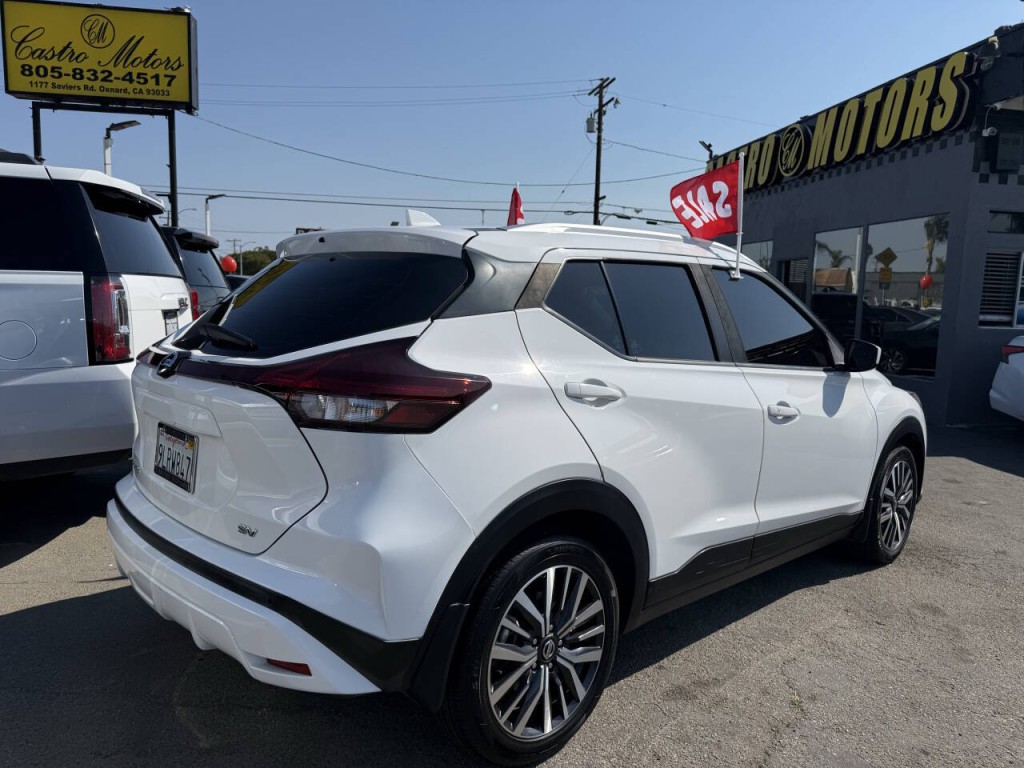 2021 Nissan Kicks Image 2