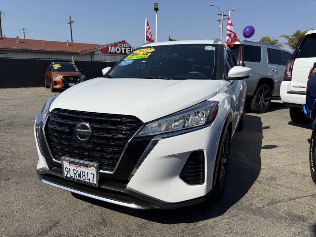 2021 Nissan Kicks Image 3