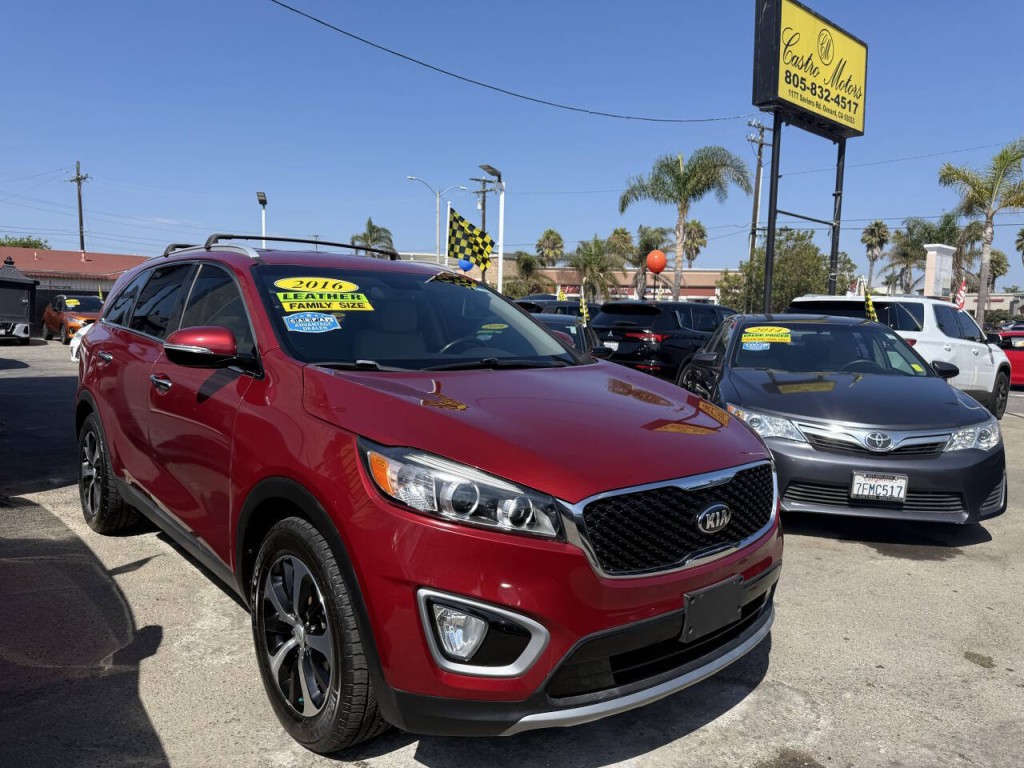 2016 Kia Sorento Image 2