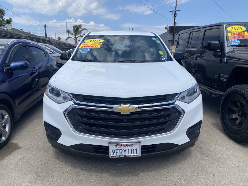 2019 Chevrolet Traverse Image 2