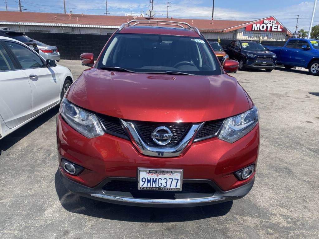 2016 Nissan Rogue Image 1
