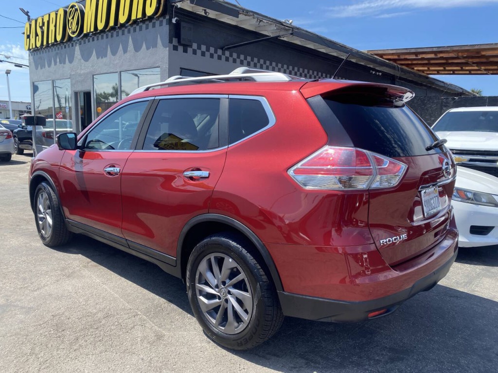 2016 Nissan Rogue Image 6