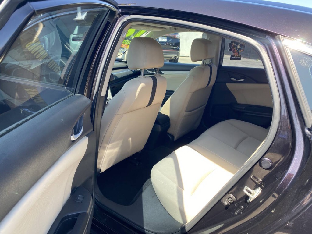 2016 Honda Civic Image 7