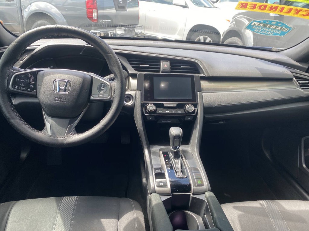 2017 Honda Civic Image 4