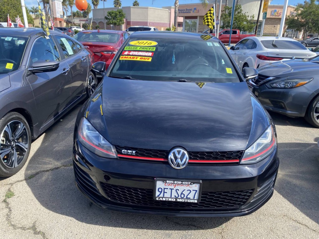 2016 Volkswagen GTI Image 2