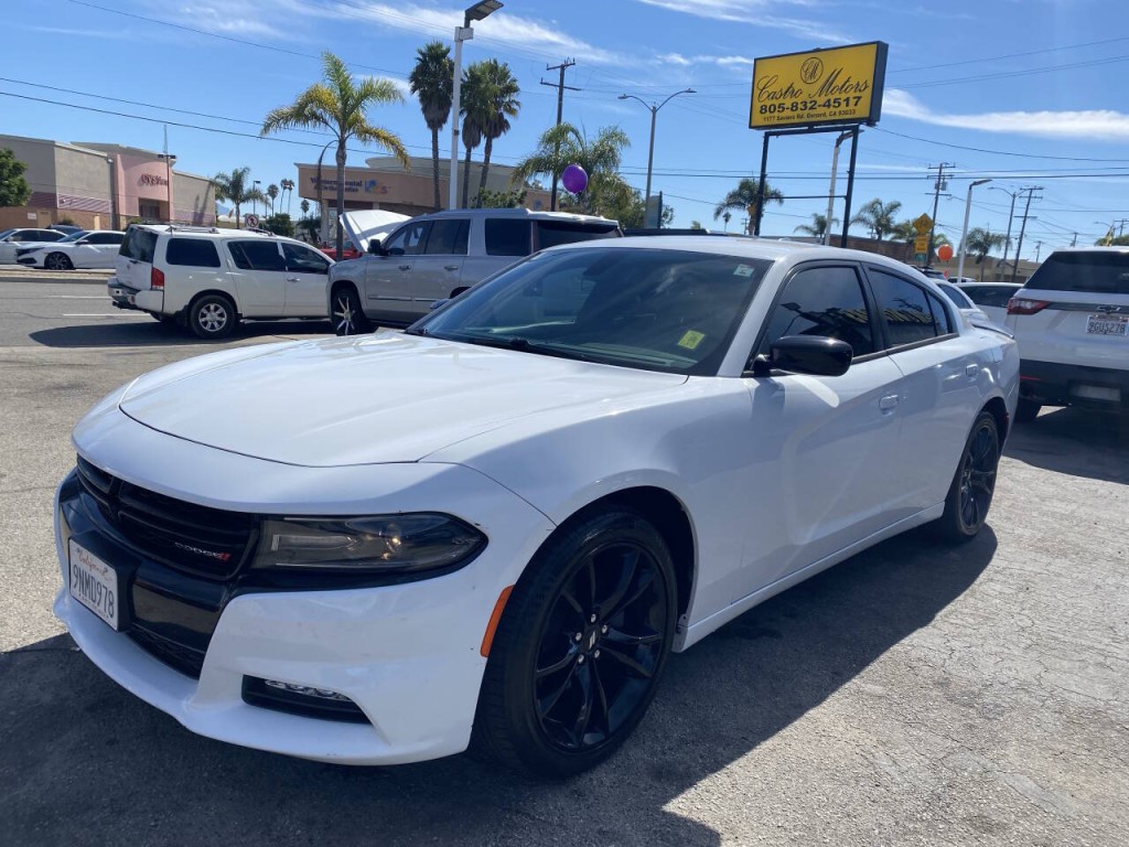 2018 Dodge Charger Image 1