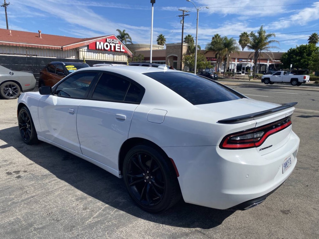 2018 Dodge Charger Image 7