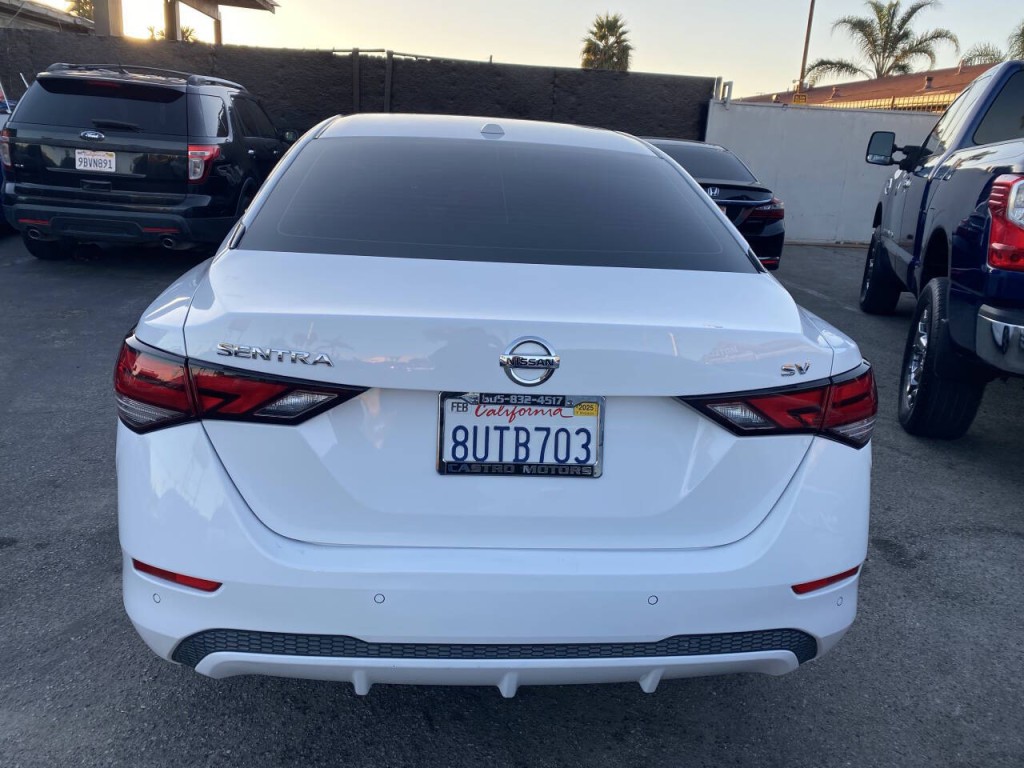 2020 Nissan Sentra Image 7