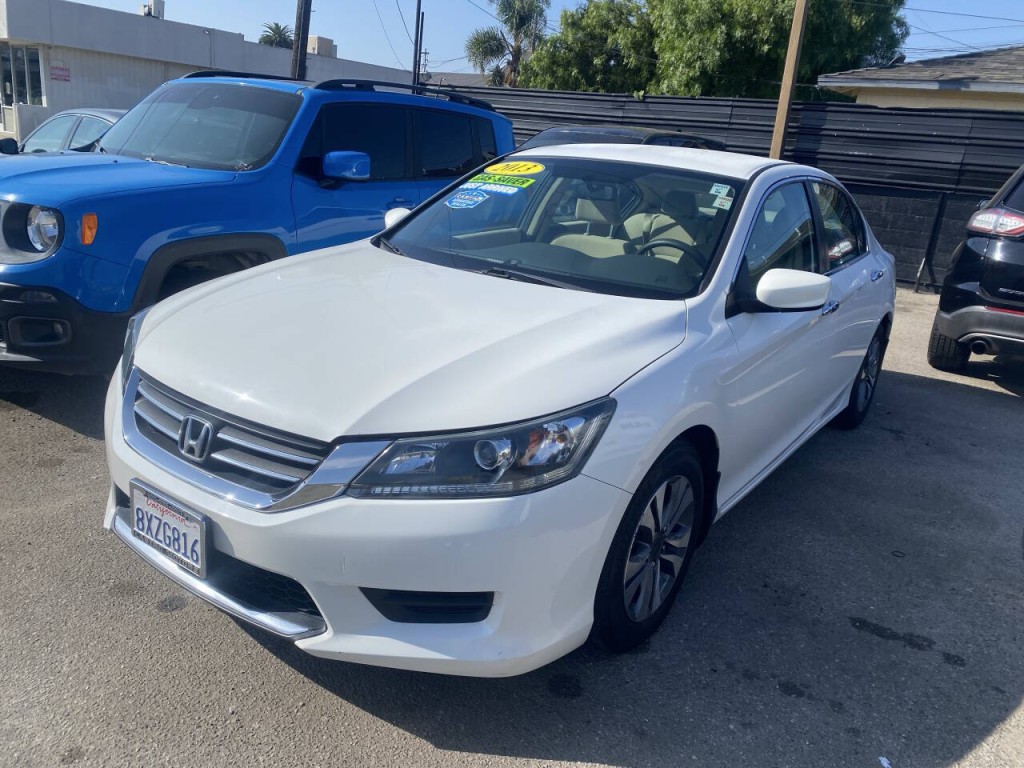 2013 Honda Accord Image 1