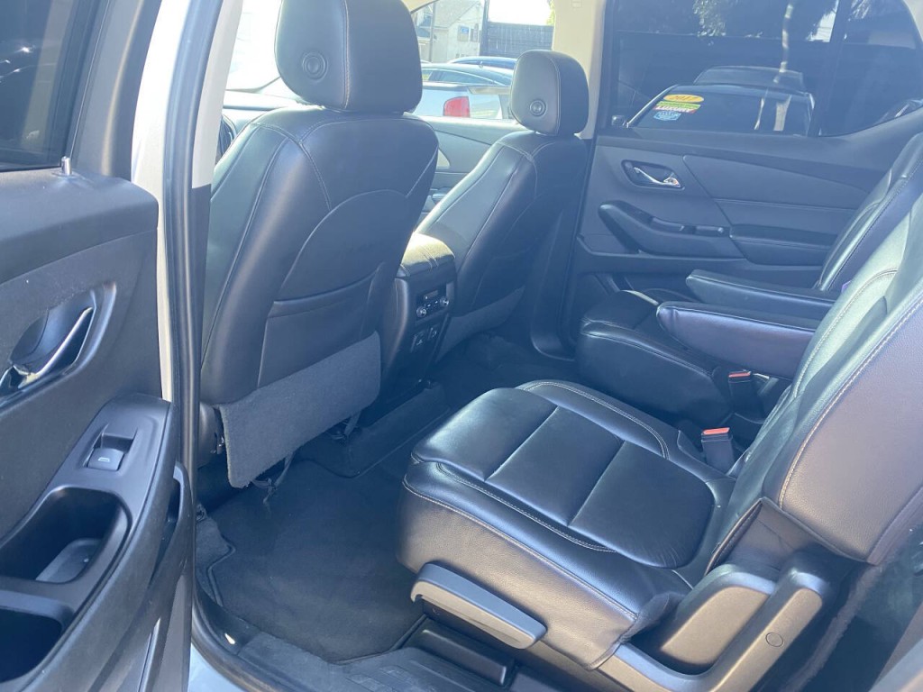 2018 Chevrolet Traverse Image 4
