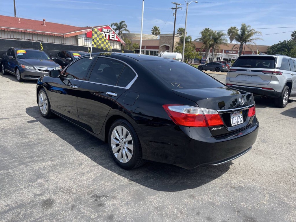 2015 Honda Accord Image 6