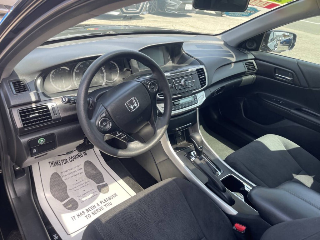 2015 Honda Accord Image 7