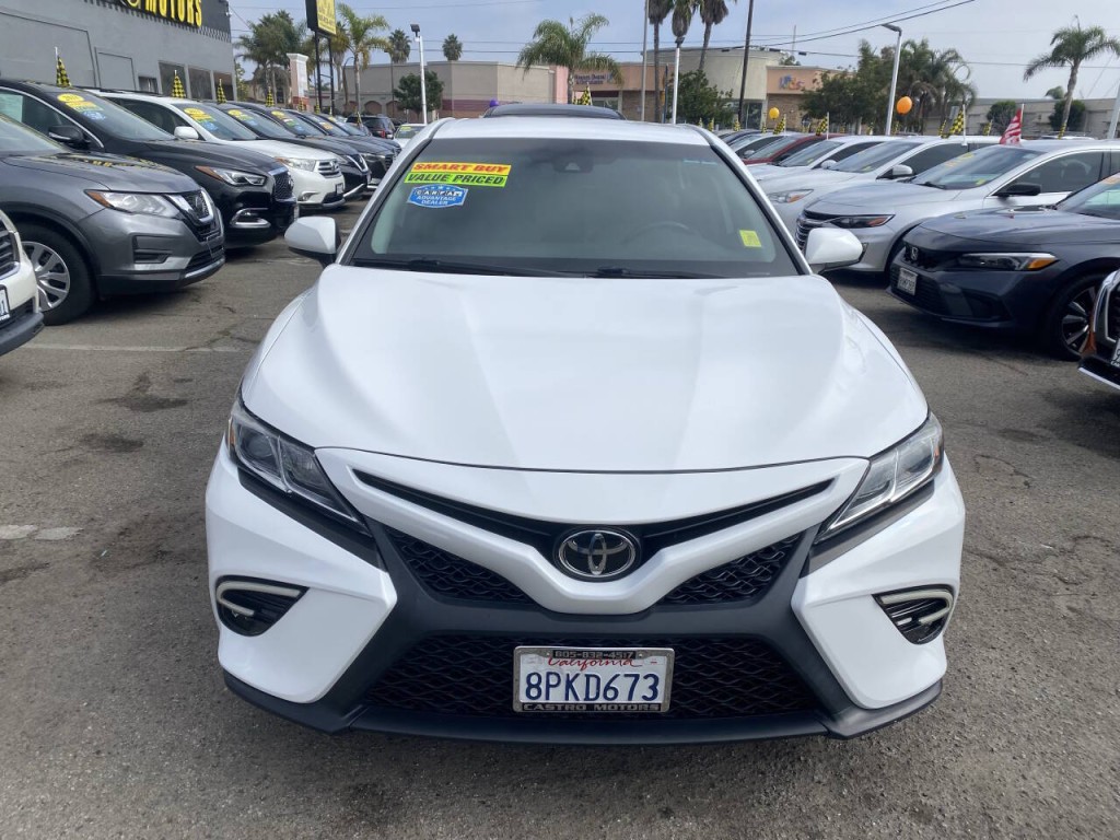 2020 Toyota Camry Image 2