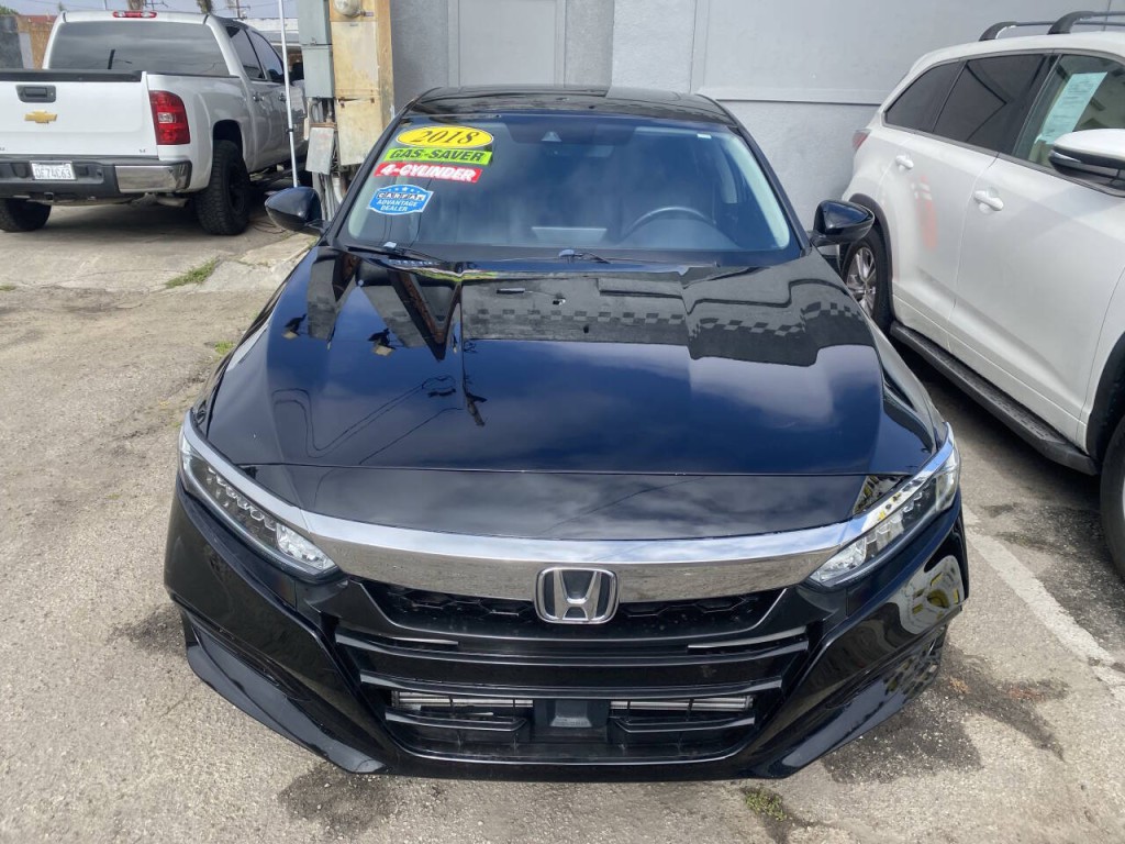 2018 Honda Accord Image 2