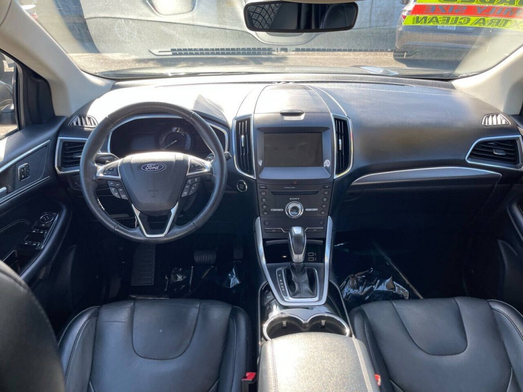 2018 Ford Edge Image 4