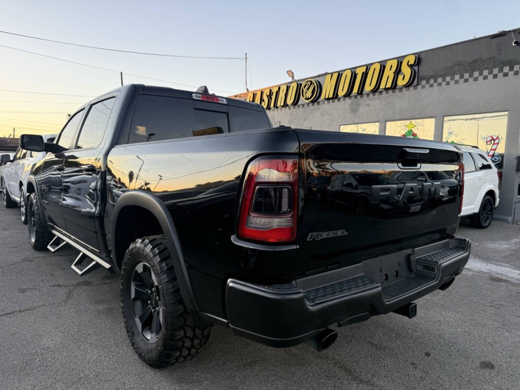 2020 RAM 1500 Image 2