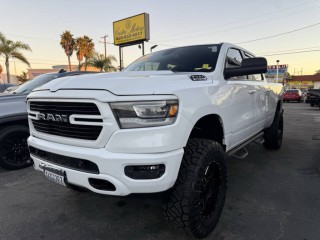 Image for 2019 RAM 1500 Big Horn Crew Cab 6.4 ft. SB Pickup ID: 7059970