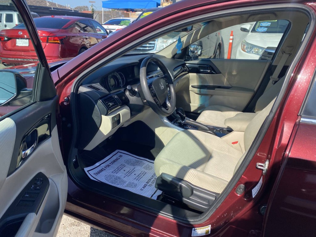 2016 Honda Accord Image 4