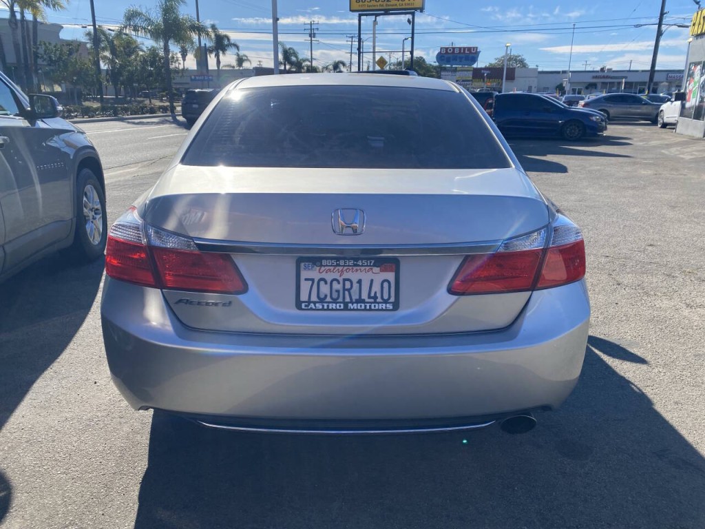 2013 Honda Accord Image 6