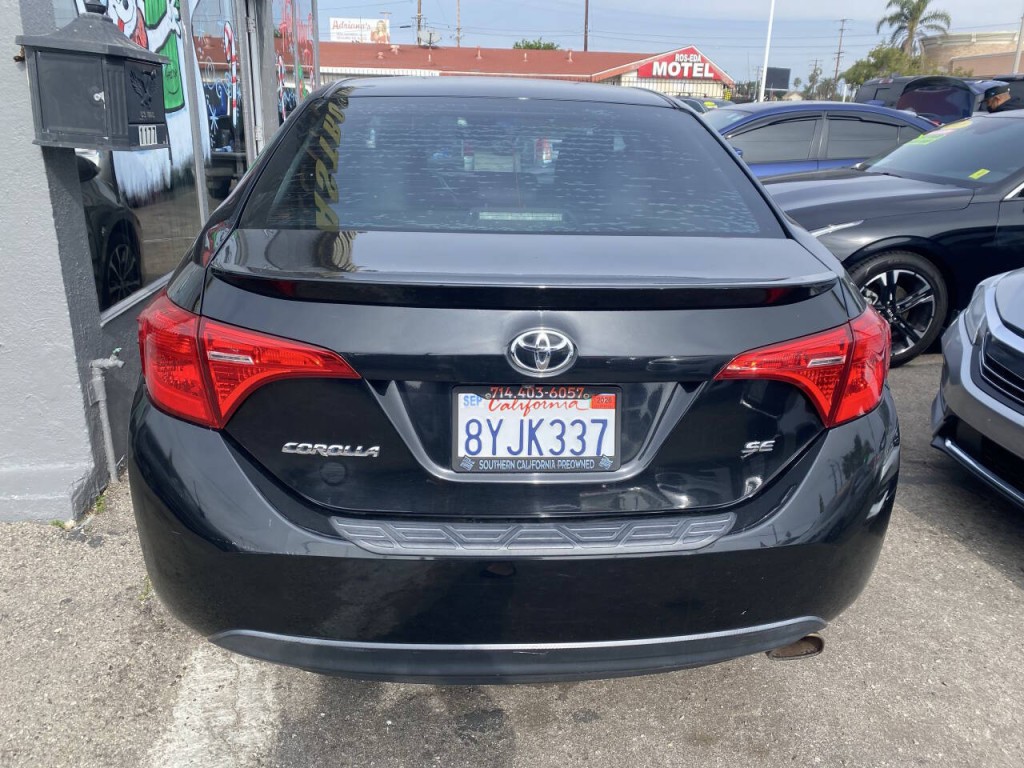 2017 Toyota Corolla Image 6