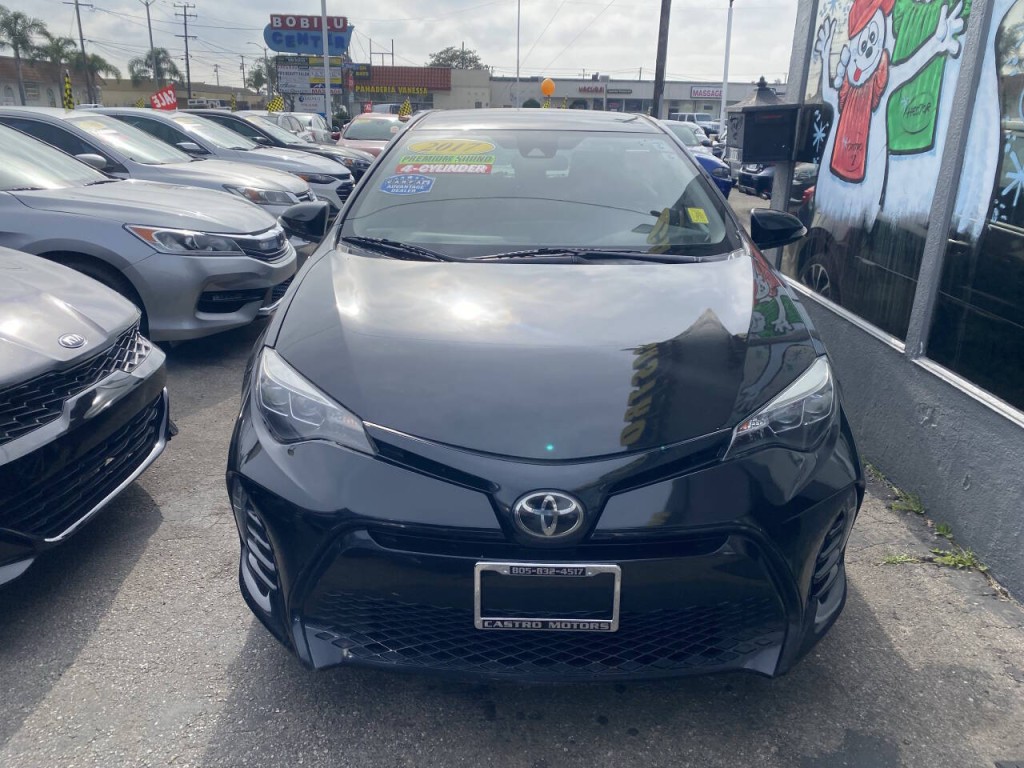 2017 Toyota Corolla Image 2