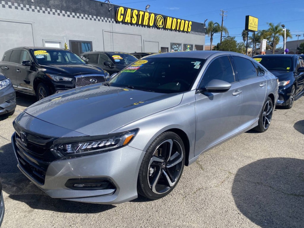 2018 Honda Accord Image 1