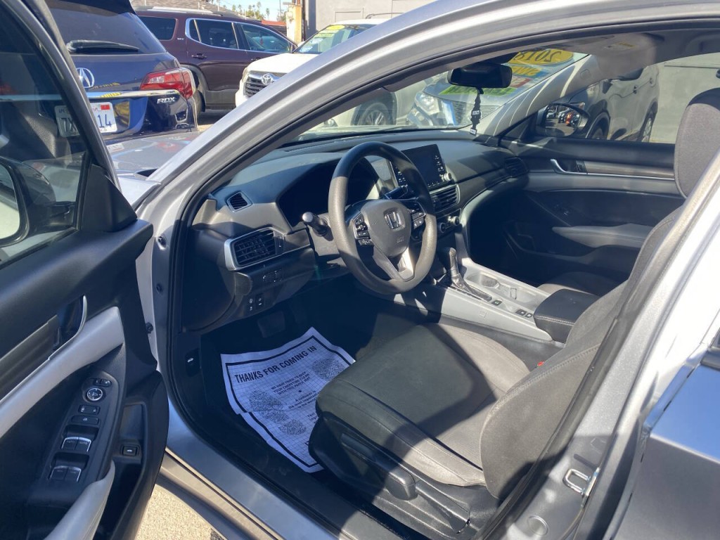 2018 Honda Accord Image 4