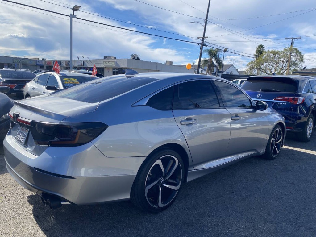 2018 Honda Accord Image 6