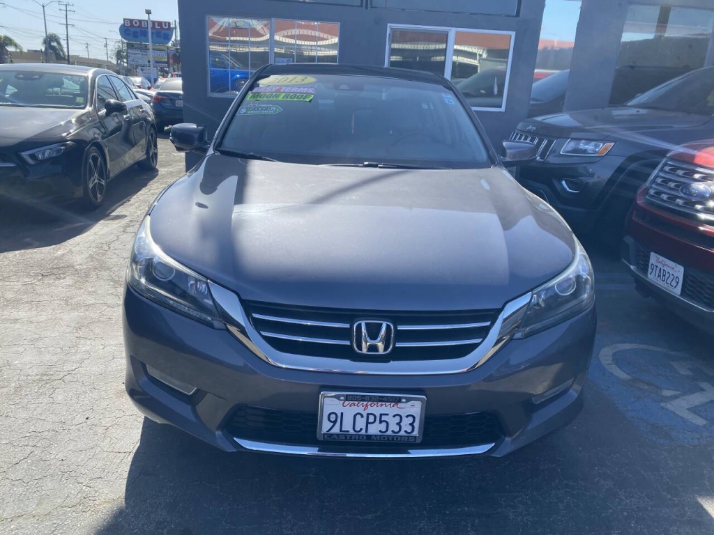 2013 Honda Accord Image 1