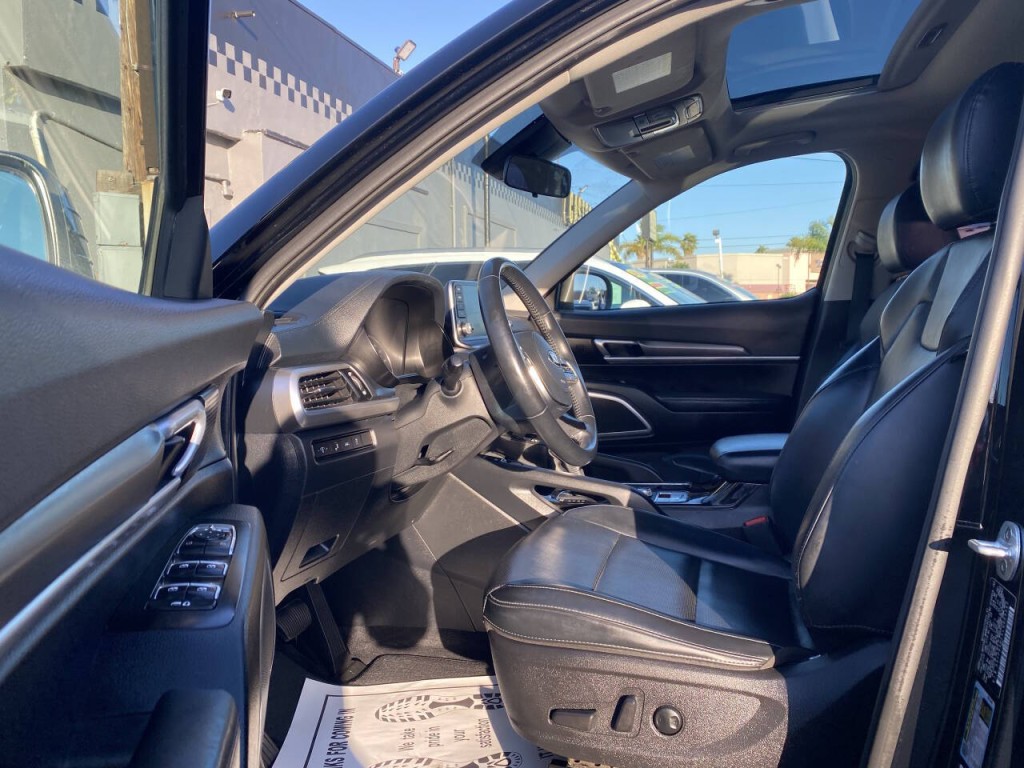 2020 Kia Telluride Image 2