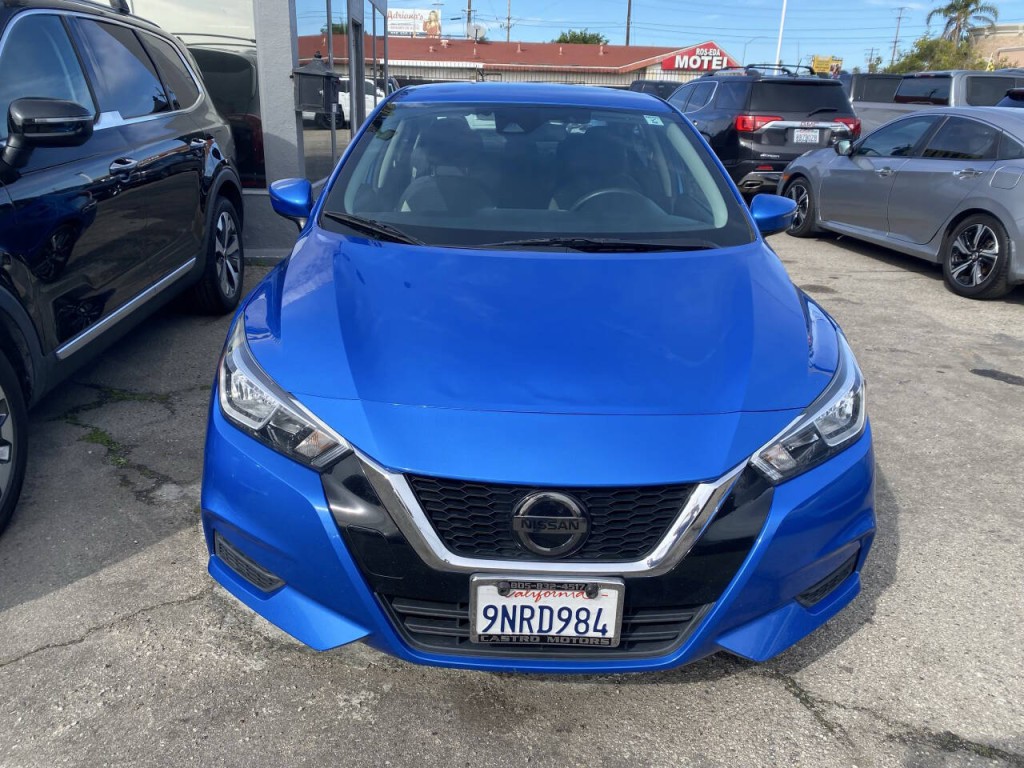 2021 Nissan Versa Image 1