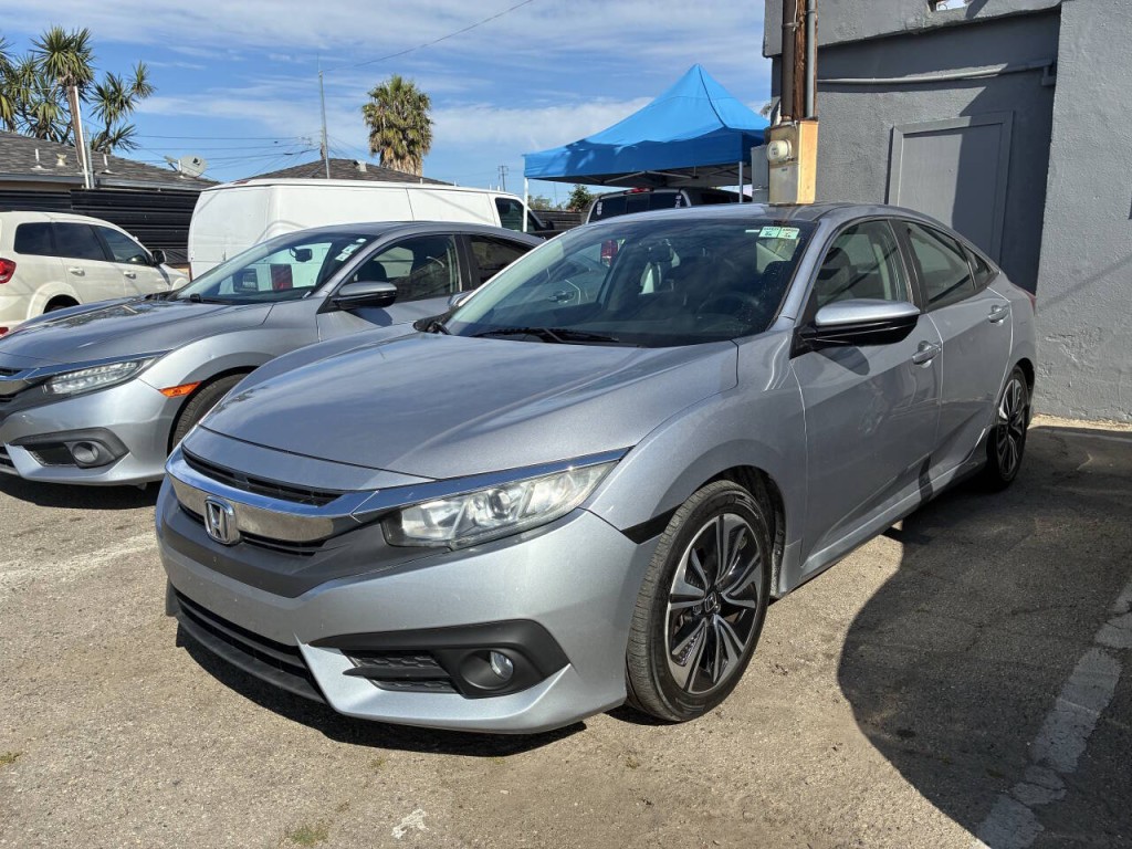 2016 Honda Civic Image 1