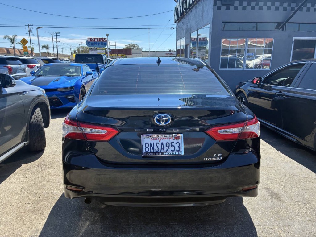 2020 Toyota Camry Image 6
