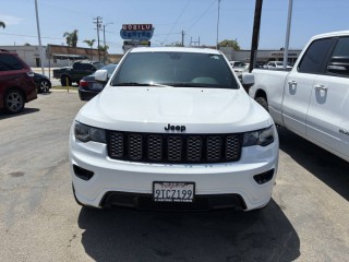 Image for 2019 Jeep Grand Cherokee Altitude ID: 7421326