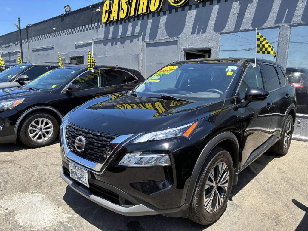 2021 Nissan Rogue Image 2