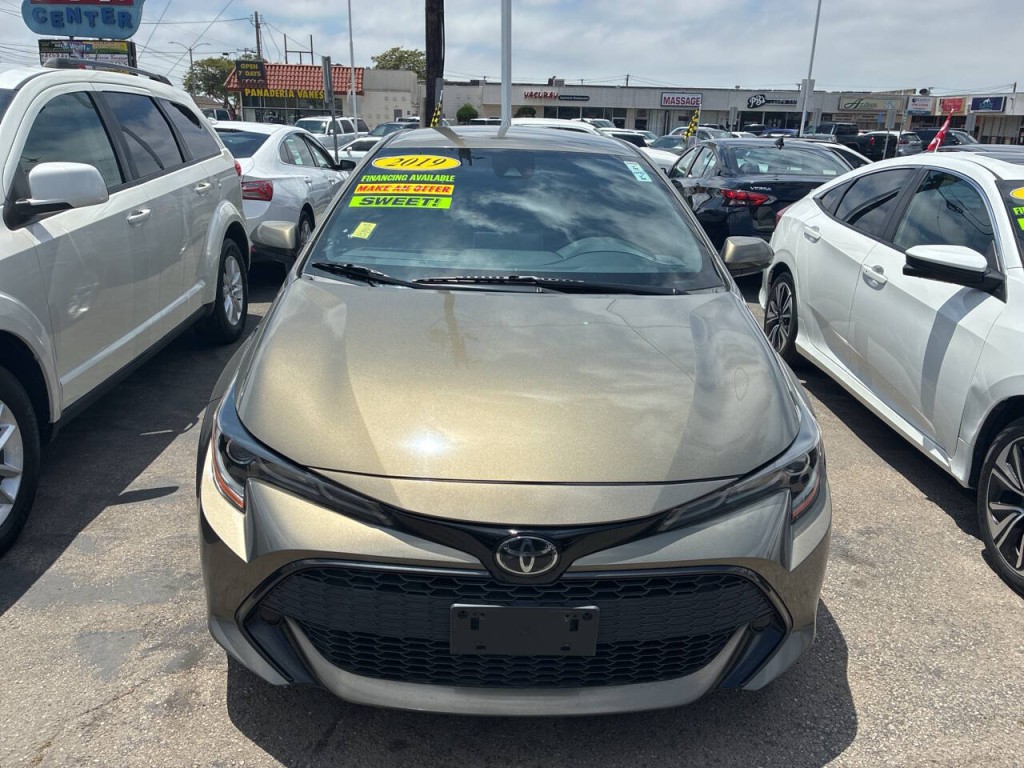 2019 Toyota Corolla Image 2