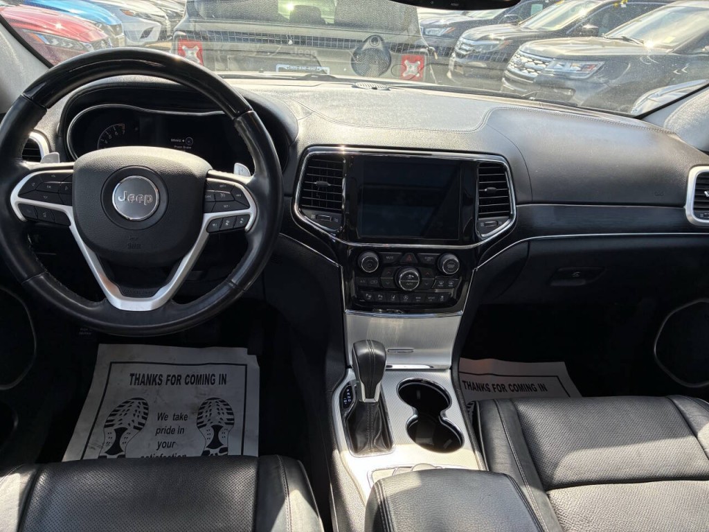 2021 Jeep Grand Cherokee Image 2