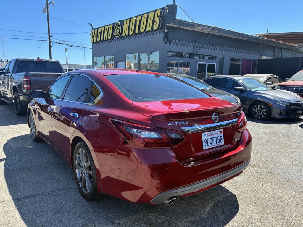 2018 Nissan Altima Image 5