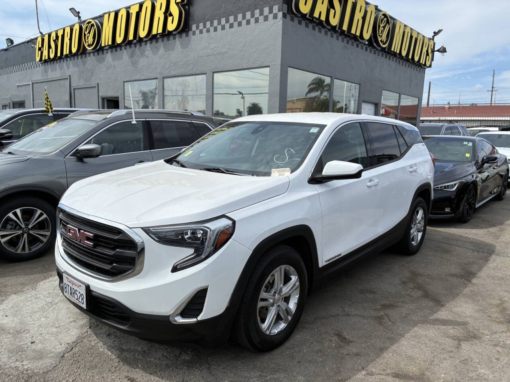 2020 GMC Terrain Image 1