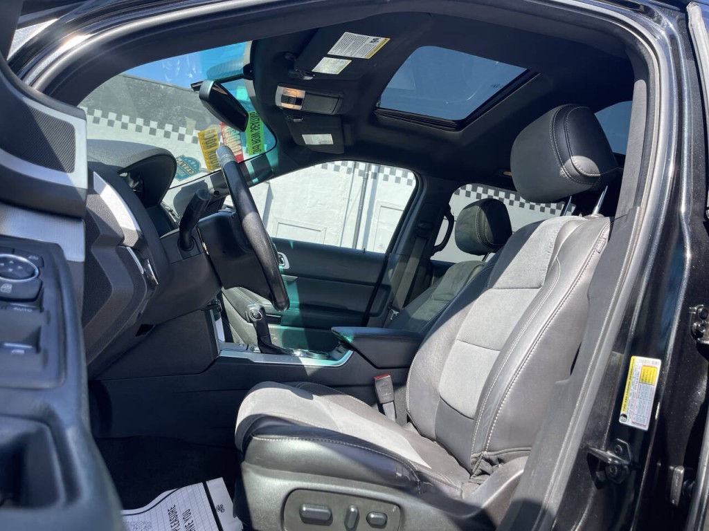 2015 Ford Explorer Image 5