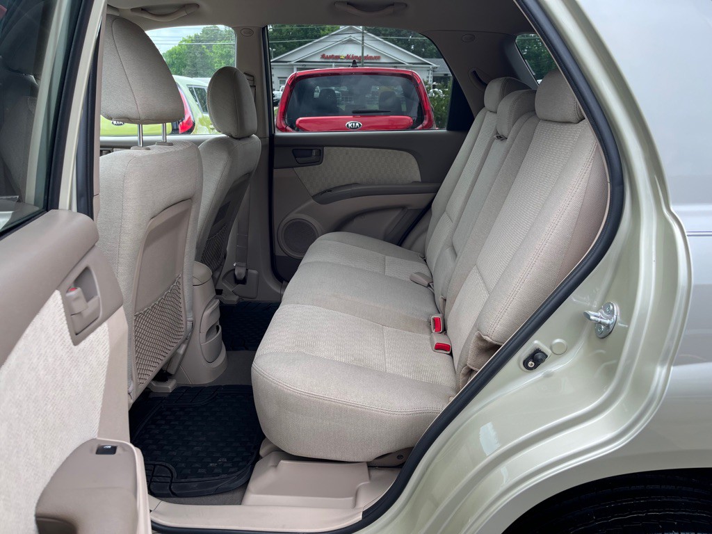 2008 Kia Sportage Image 8