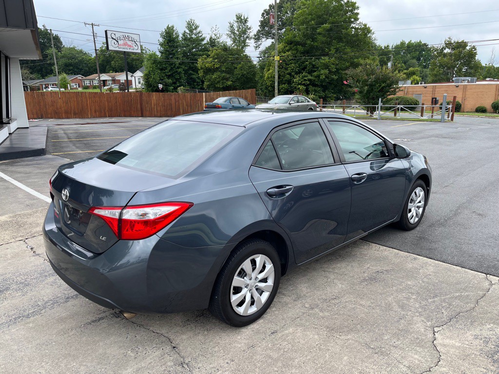 2015 Toyota Corolla Image 4
