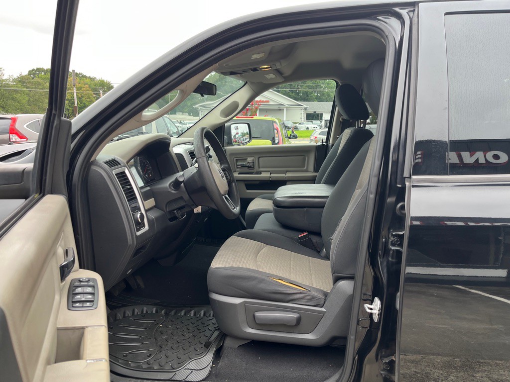 2012 Dodge Ram 1500 Image 9