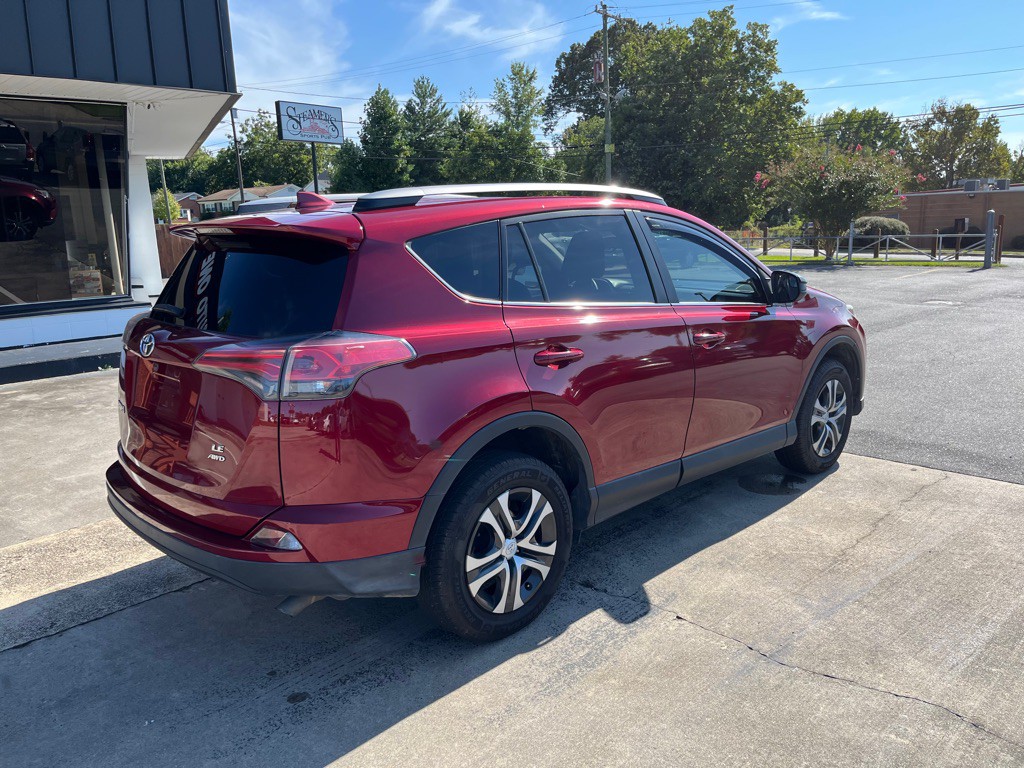 2018 Toyota Rav4 Image 6