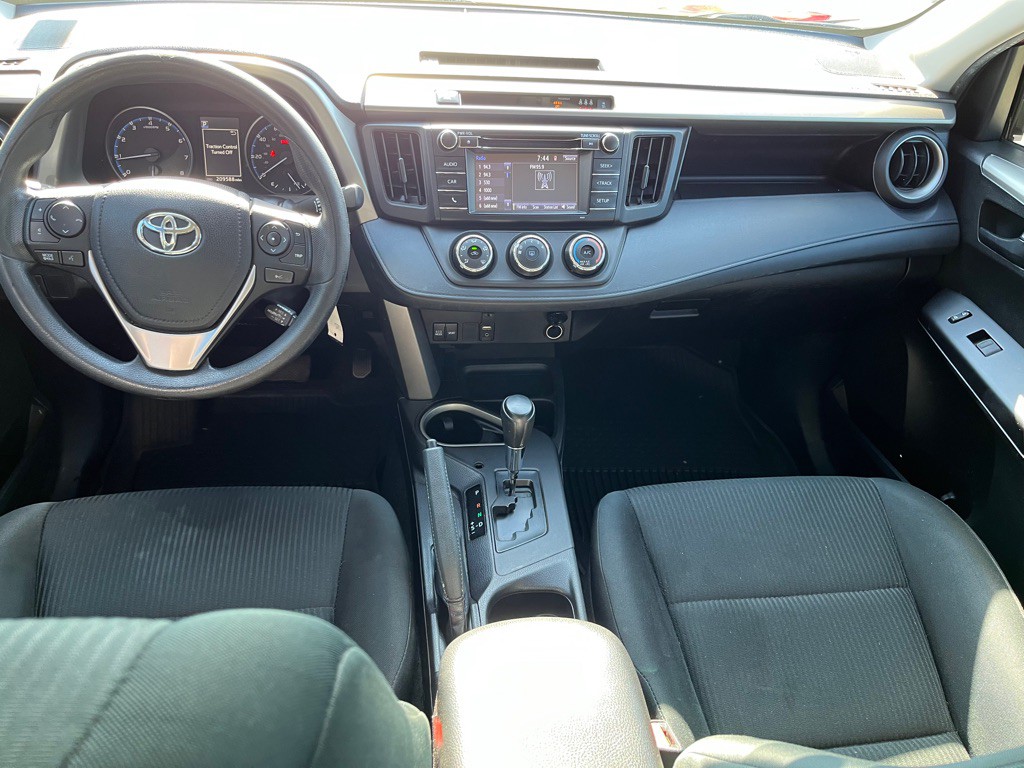2018 Toyota Rav4 Image 8