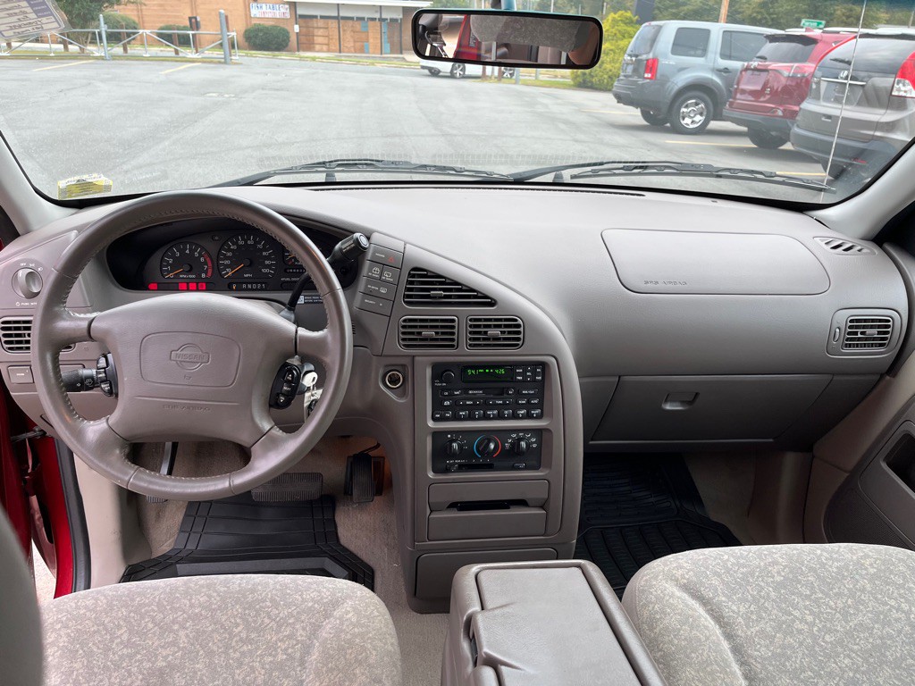 2000 Nissan Quest Image 3