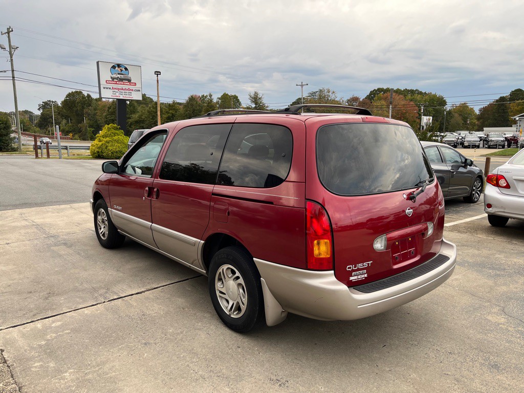 2000 Nissan Quest Image 10