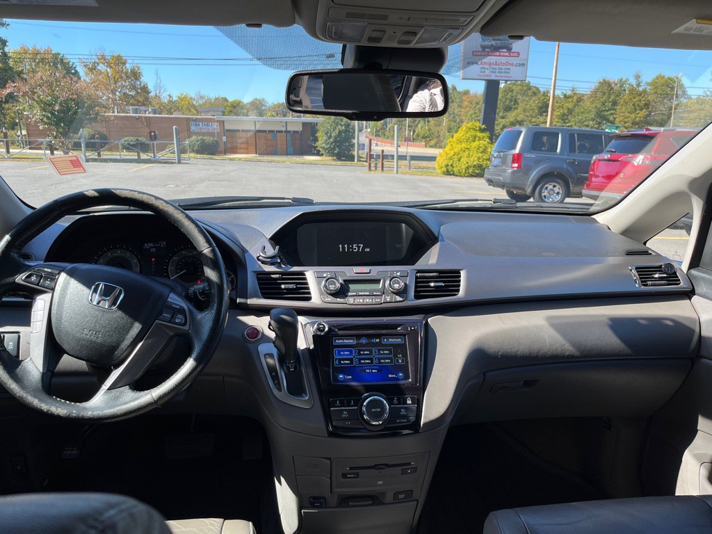 2015 Honda Odyssey Image 5